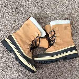 Sorel Brown and Black Snow Boots